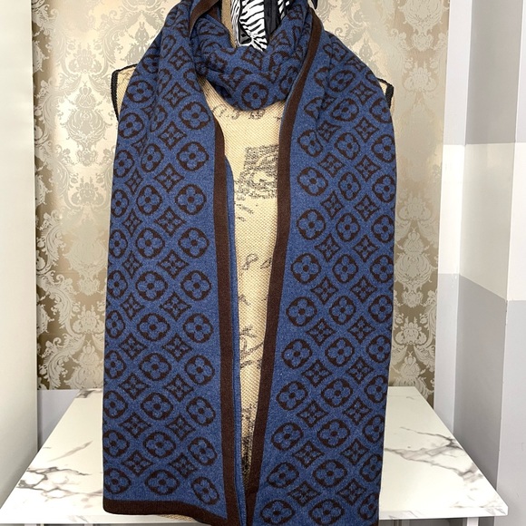 Louis Vuitton Monogram Blue and Brown Scarf - Picture 4 of 5